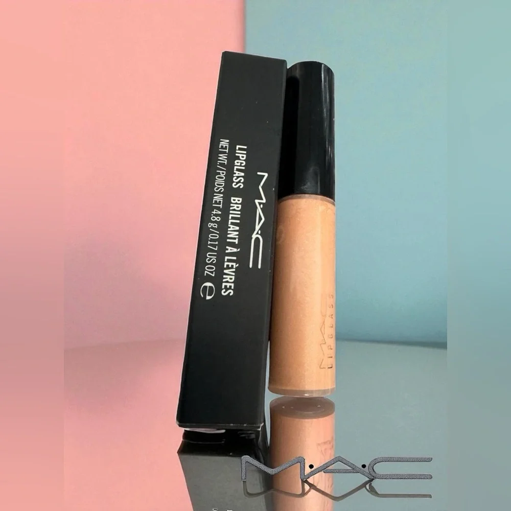 MAC ULTIMATE DISH LIPGLASS. LIMITED EDITION. NEW IN BOX.